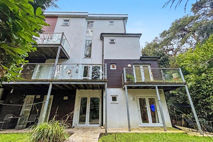 1 Bedroom Flat For Sale In Bournemouth Centre, BH2