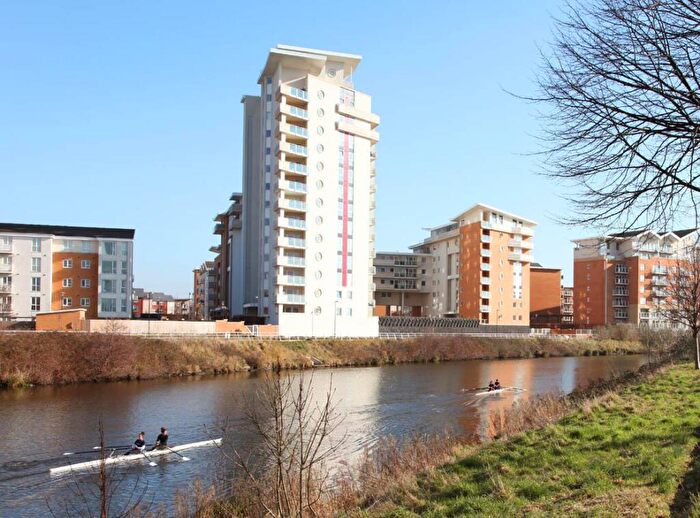 2 Bedroom Apartment For Sale In Genoa House, Century Wharf, CF10