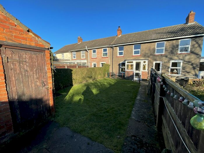 3 Bedroom Cottage For Sale In Lindum Terrace, Louth, LN11