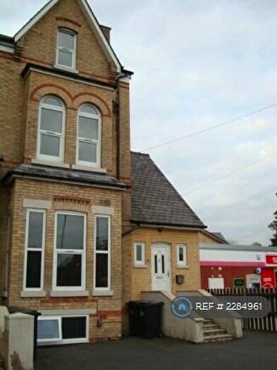 7 Bedroom Terraced House To Rent In Wilbraham Road, Manchester, M14