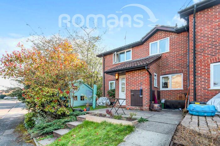 2 Bedroom Terraced House To Rent In Shaftesbury Mount, Hawley Hill, GU17