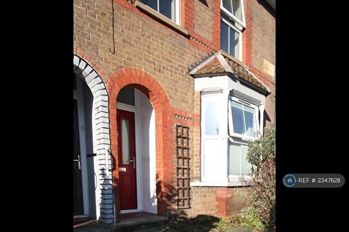 3 Bedroom Terraced House To Rent In Broad Street, Chesham, HP5