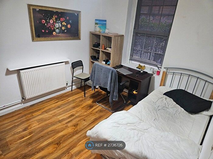 2 Bedroom Flat To Rent In Hargrave Place, London, N7