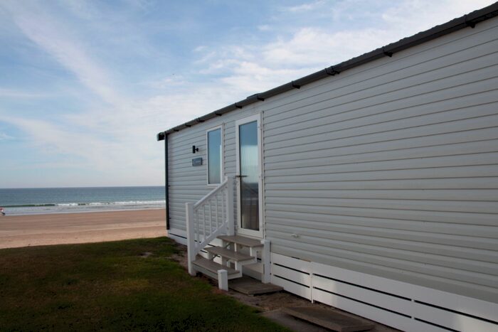 2 Bedroom Lodge For Sale In Inverboyndie, Banff, AB45