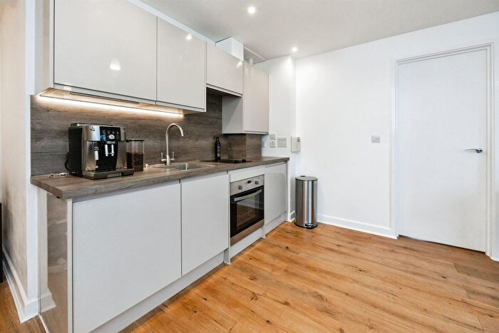 1 Bedroom Flat For Sale In Elwick Road, Ashford, TN23