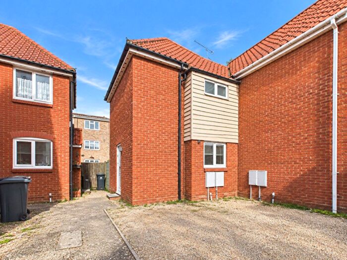1 Bedroom Semi Detached House For Sale In Braddy Court, Kelvedon, Colchester, Essex, CO5