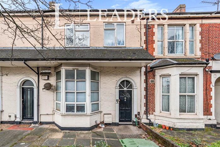 Studio To Rent In Northam Road, Southampton, SO14