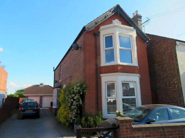 1 Bedroom Flat To Rent In Glebe Road, Fletton, Peterborough, PE2