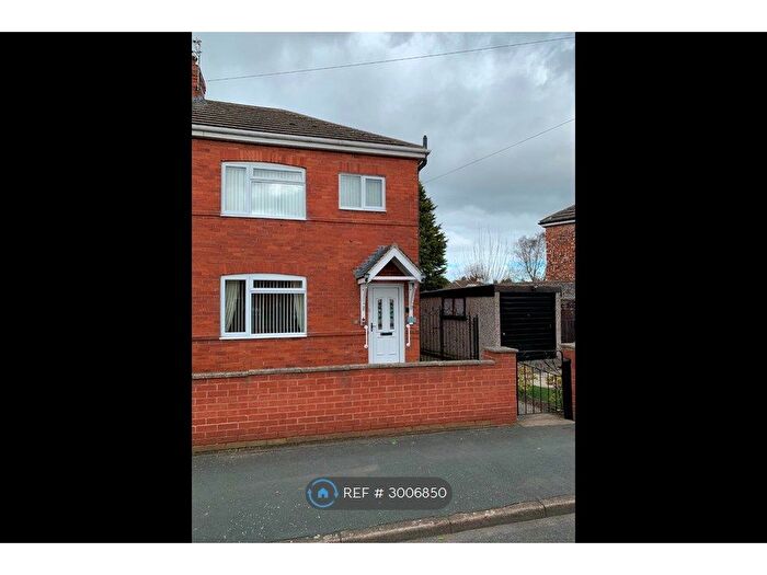 3 Bedroom Semi-Detached House To Rent In Millfield Road, Thorne, Doncaster, DN8