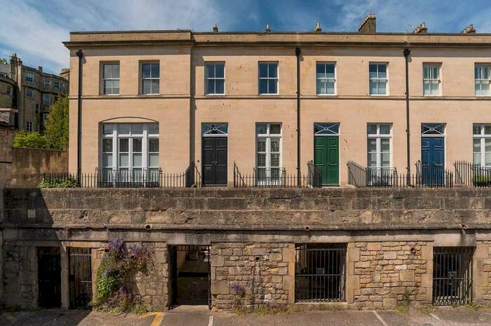 3 Bedroom House To Rent In St Andrews Terrace, BA1