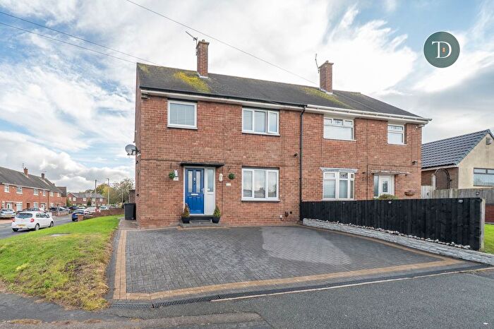 3 Bedroom Semi Detached House For Sale In Oliver Lane, Great Sutton, Ellesmere Port, CH66
