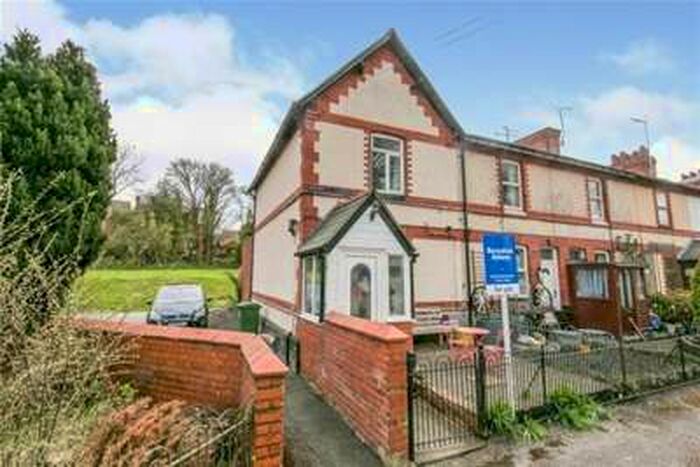 2 Bedroom House To Rent In Lancaster Terrace, LL14