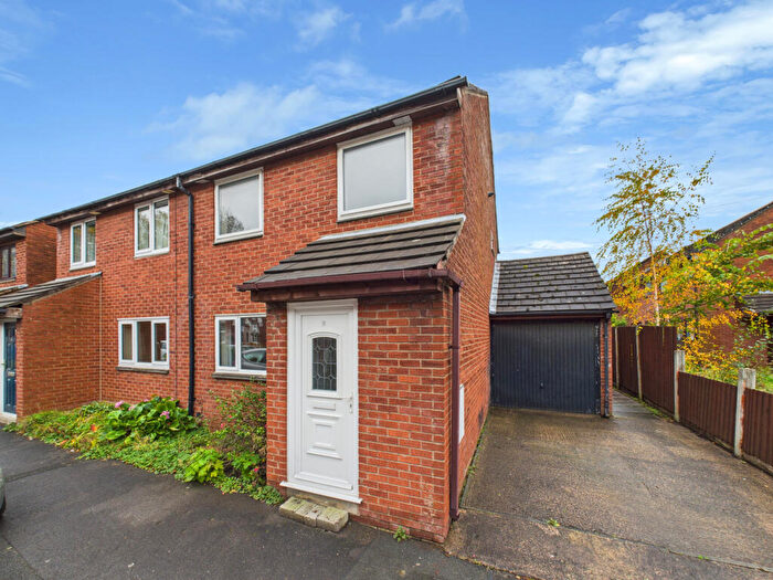 3 Bedroom Semi Detached House For Sale In Gaskell Road, Penwortham, PR1