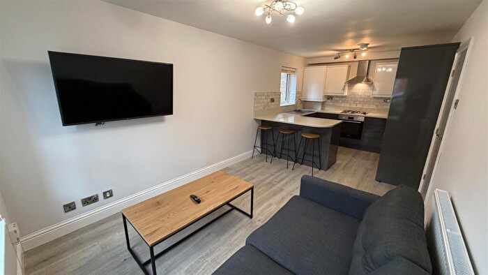 1 Bedroom Apartment To Rent In Clyde Road, West Didsbury, Manchester, M20