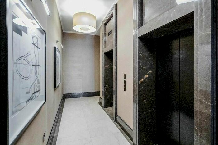 3 Bedroom Flat To Rent In Whitehall Place, London, SW1A