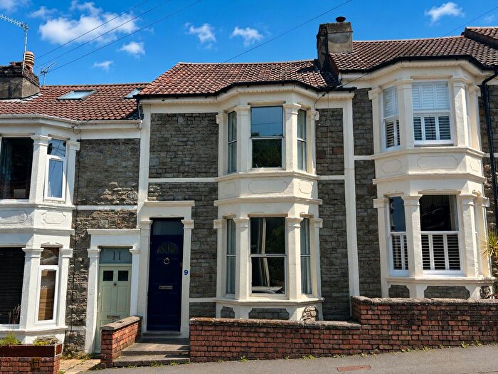 2 Bedroom Property For Sale In Clouds Hill Avenue, Bristol, BS5