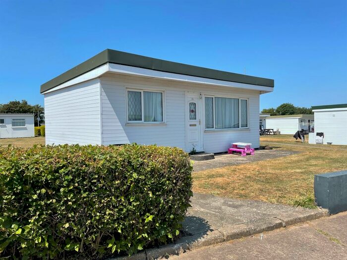 2 Bedroom Park Home For Sale In Fort Road, Lavernock, Penarth, CF64