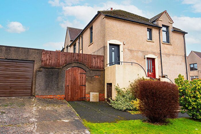 3 Bedroom Flat For Sale In Castleview Terrace, Haggs, Bonnybridge, FK4