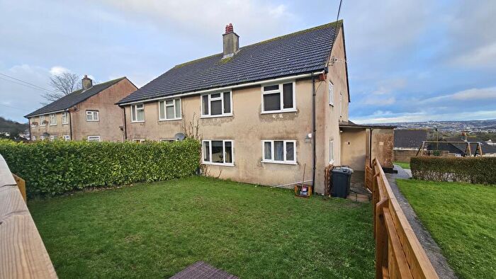 2 Bedroom Flat For Sale In South Hill, Plymouth, PL9