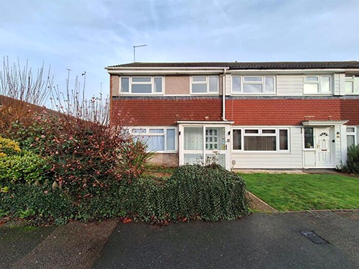 Studio To Rent In Sheriff Way, Watford, WD25