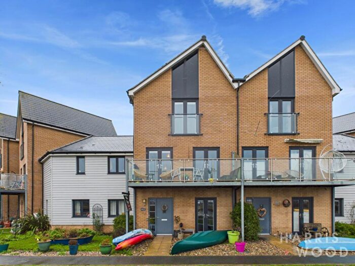 4 Bedroom Terraced House For Sale In Quayside Parade, Rowhedge, Colchester, Essex, CO5