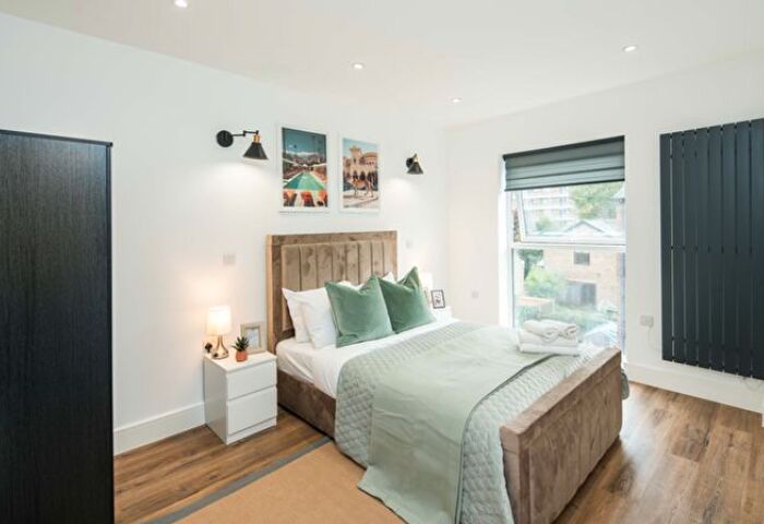 Block Of Flats To Rent In Cudworth Street, London, E1