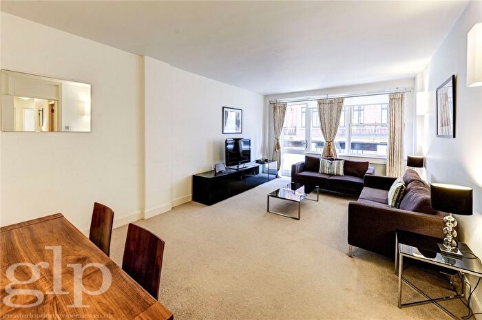 2 Bedroom Flat To Rent In Weymouth Street, London, Greater London, W1W
