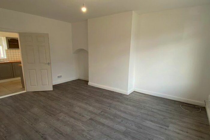 3 Bedroom Property To Rent In The Avenue, Doncaster, DN5