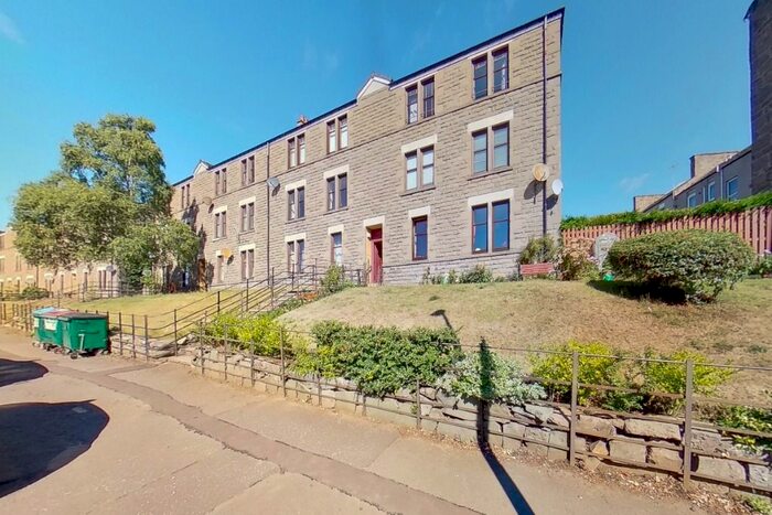 2 Bedroom Flat To Rent In Abbotsford Place, West End, Dundee, DD2