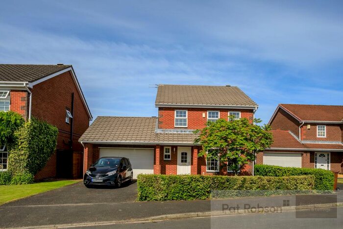 4 Bedroom Detached House To Rent In Paddock Hill, Ponteland, NE20