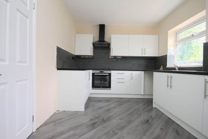 2 Bedroom Terraced House To Rent In Beacon Way, Sheffield, S9