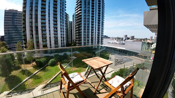 1 Bedroom Apartment To Rent In Duke Of Wellington Avenue, London, SE18