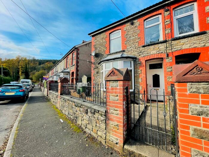 3 Bedroom Property To Rent In Taff Terrace, Abercynon, Mountain Ash CF45