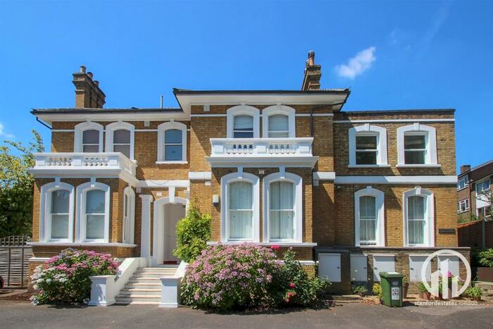 2 Bedroom Flat To Rent In Lawrie Park Gardens, Forest Hill, London, SE26