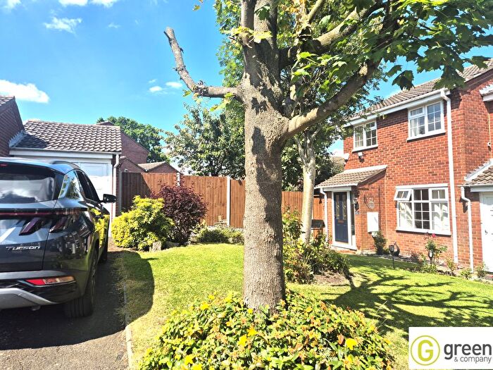2 Bedroom Semi-Detached House To Rent In Oak Farm Close, Sutton Coldfield, West Midlands, B76