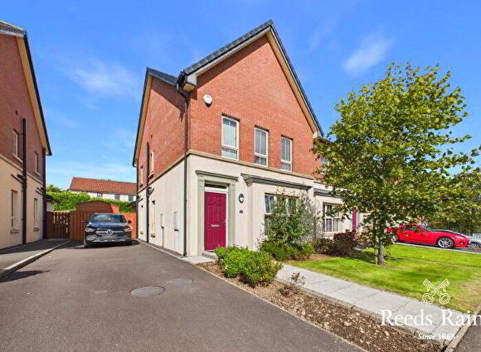 3 Bedroom Semi-Detached House For Sale In Lynn Hall Park, Bangor, BT19