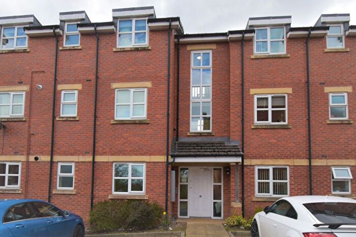 2 Bedroom Flat To Rent In Hindsford Bridge Mews, Atherton, M46