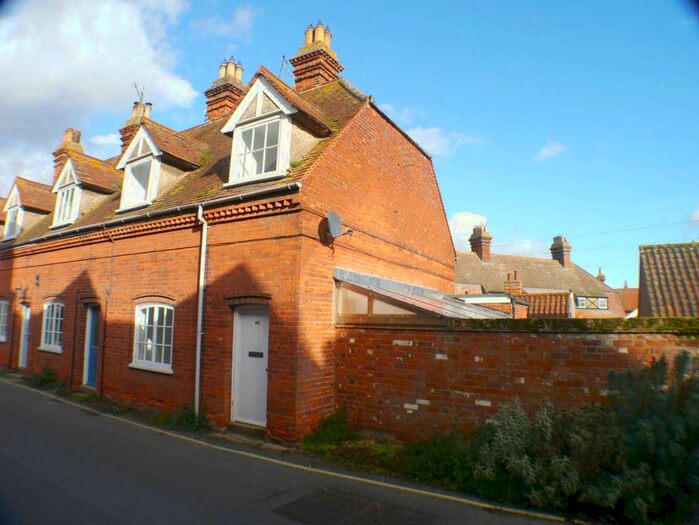 3 Bedroom Cottage To Rent In Castle Lane, Orford, Woodbridge, Suffolk, IP12