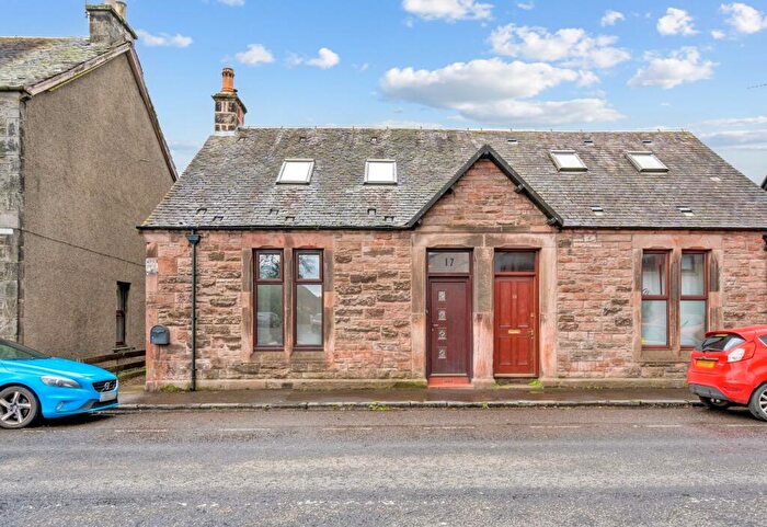 3 Bedroom Semi-Detached House For Sale In Tullibody Road, Alloa, FK10