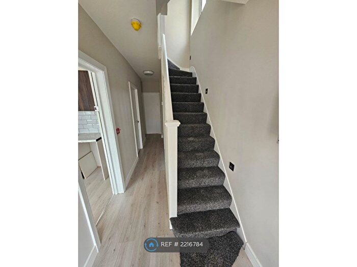 Studio To Rent In Sheridan Terrace, Ealing, UB5