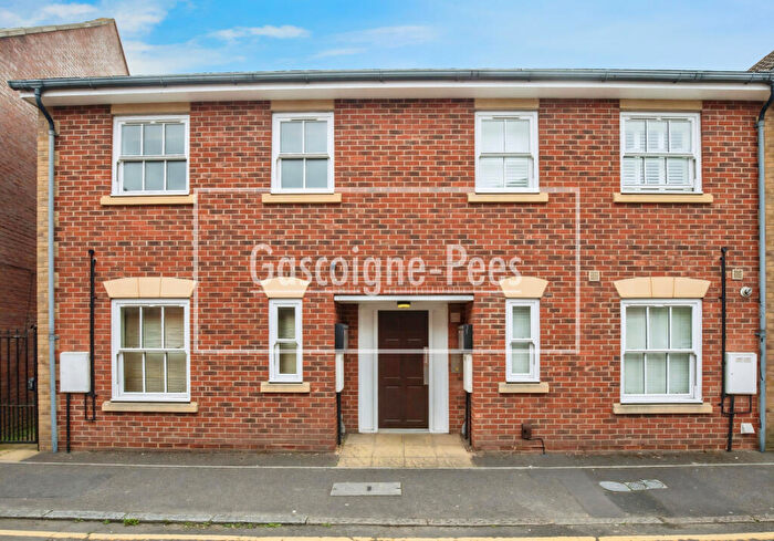 2 Bedroom Apartment To Rent In Haydon Place, Guildford, GU1