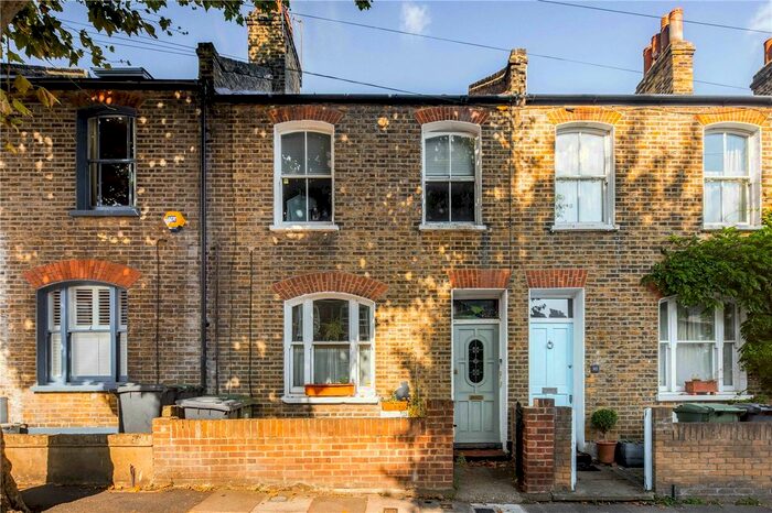 1 Bedroom Flat To Rent In Lucas Street, Deptford, London, SE8