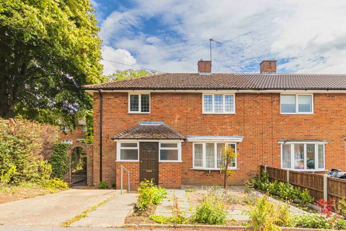 4 Bedroom House To Rent In Long Chaulden, Hemel Hempstead, HP1