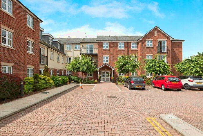 2 Bedroom Retirement Property For Sale In Shortmead Street, Biggleswade, SG18