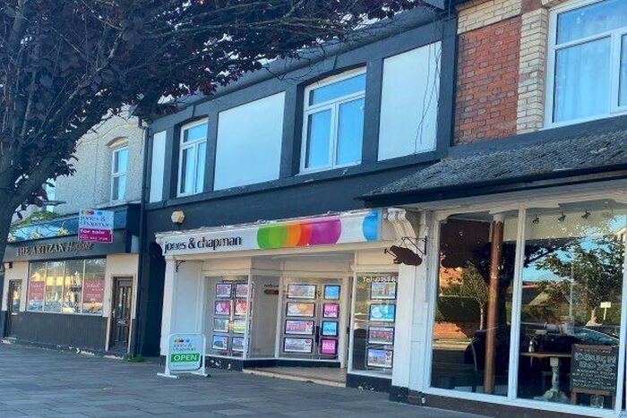 2 Bedroom Flat To Rent In Market Street, Wirral, CH47