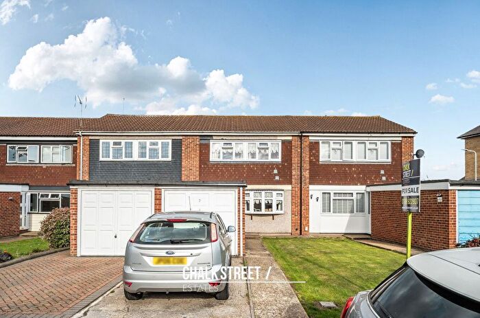 2 Bedroom Terraced House For Sale In Widecombe Close, Harold Hill, RM3