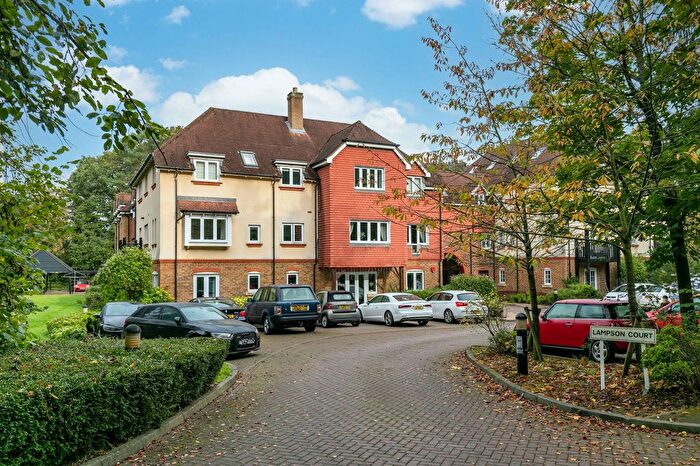 2 Bedroom Flat For Sale In Copthorne Common Road, Copthorne, RH10