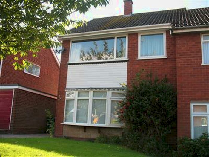 3 Bedroom House To Rent In Wordsworth Avenue, Stafford, ST17