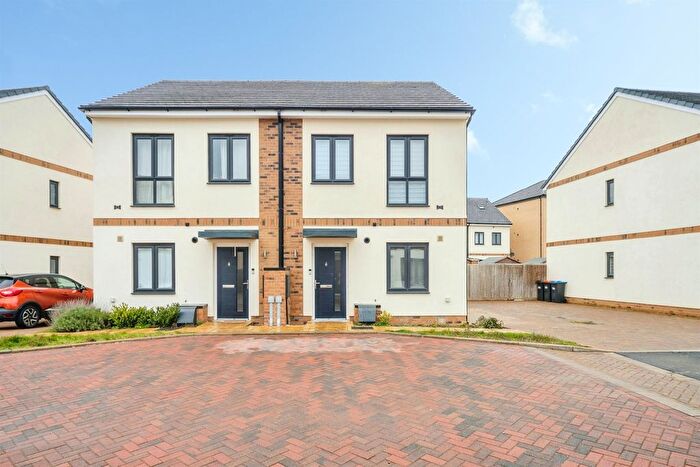 3 Bedroom Semi Detached House For Sale In Seuss Street, Tattenhoe Park, Milton Keynes, MK4