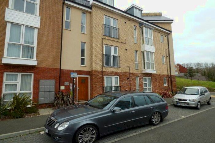 1 Bedroom Flat To Rent In 24 Church Path, East Cowes PO32